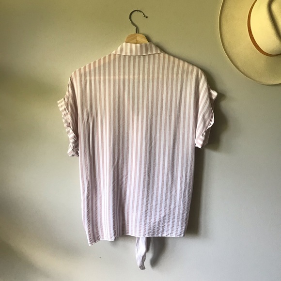 Stripe tie up top - Picture 5 of 6